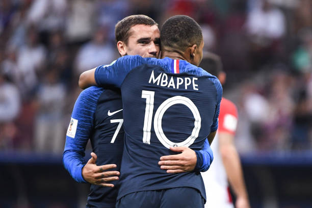 政府和其他 政府和其他